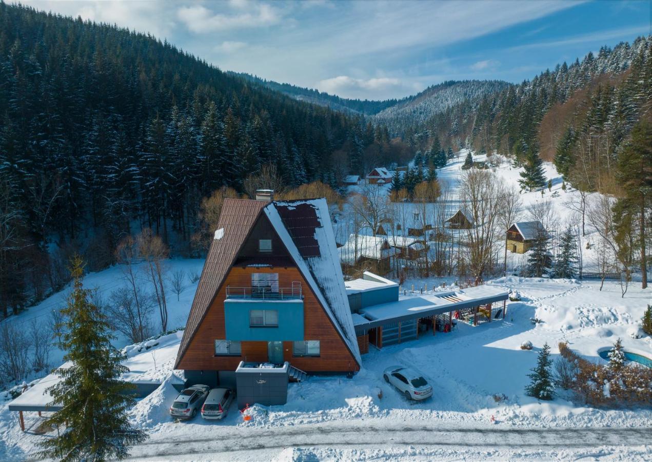 Vila Anna Wellness Halenkov Exterior foto